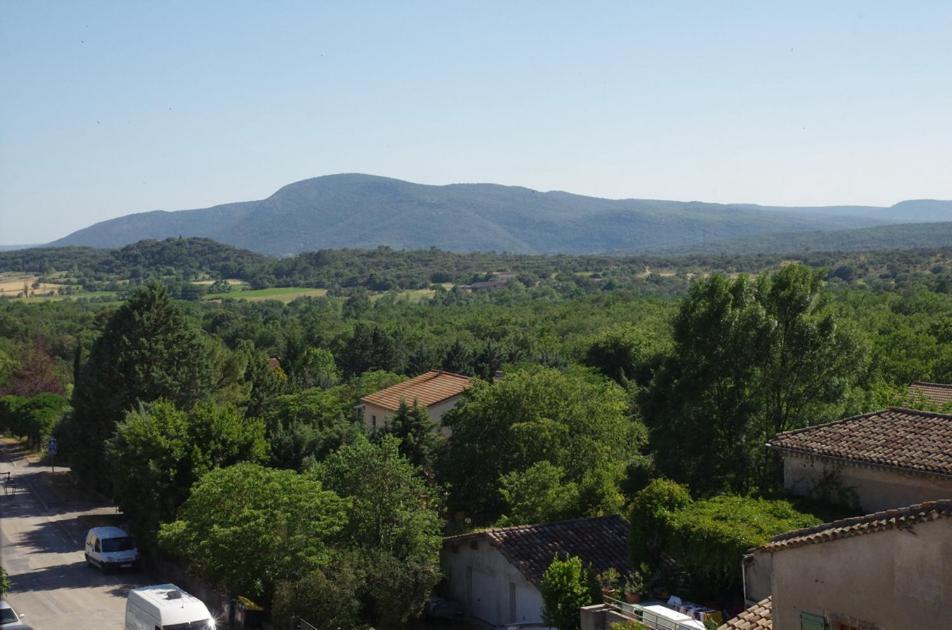 Gites La Tour Le Mas De Crieulon Saint-Jean-de-Crieulon Buitenkant foto